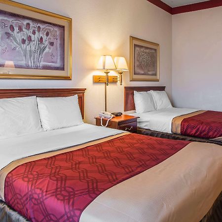 Econo Lodge Inn & Suites Marianna Luaran gambar