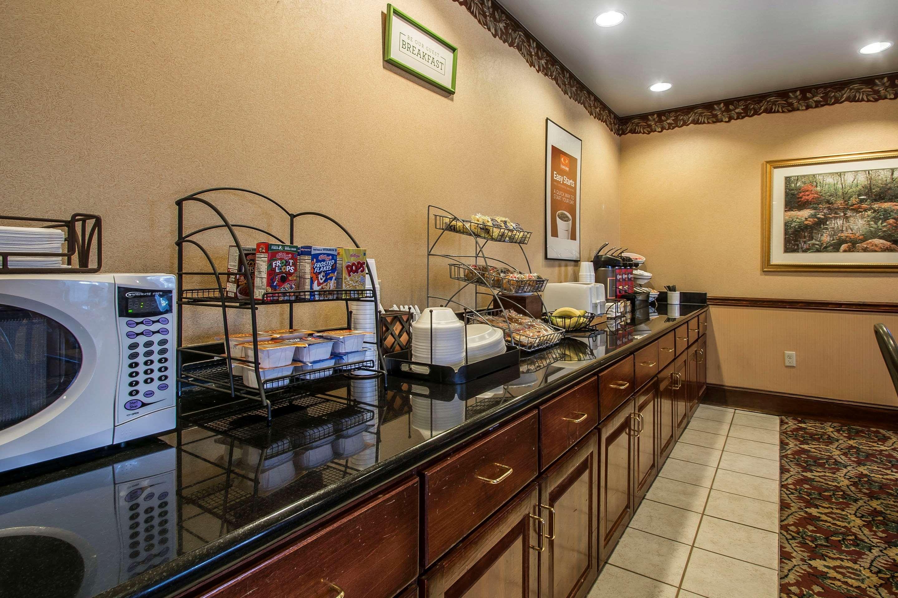 Econo Lodge Inn & Suites Marianna Luaran gambar